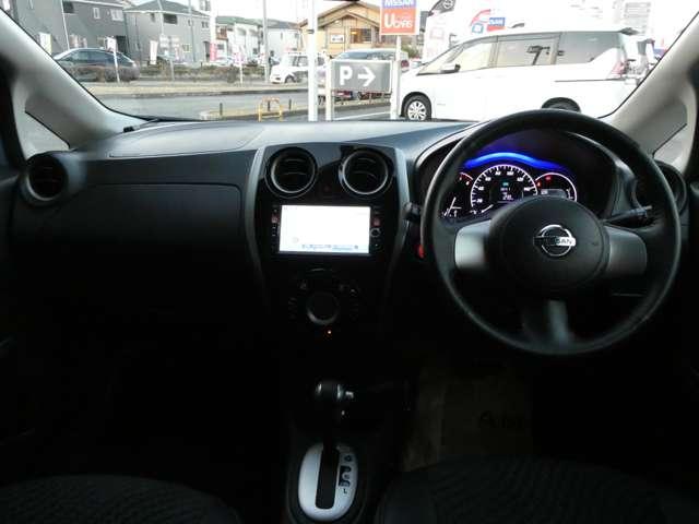 ノート 1.2 メダリスト スーパーチャージャー 純正メモリーナビ アラウンドビュモニター イモビライザー Aストップ インテリキー オートエアコン 左右エアバック バックビューモニター メモリーナビ ETC 1オーナー ナビTV パワーウインドー パワステ ワンセグ(8枚目)