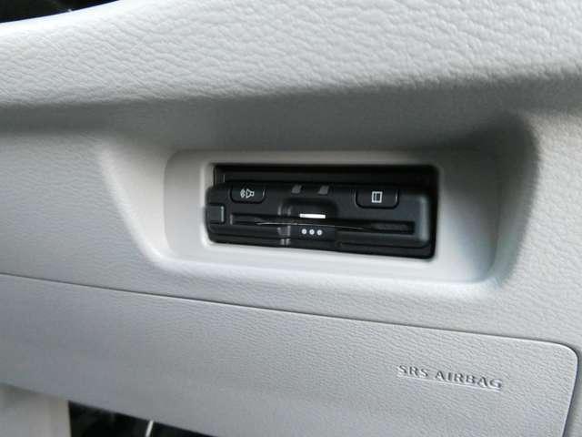 ルークス X ☆9インチナビ☆Bluetooth☆DVDビデオ再生☆アラウンドビューモニター☆左側ハンズフリーオートスライドドア ☆衝突被害軽減ブレーキ☆踏み間違い防止アシスト☆前方衝突予測警報☆オートライト☆(7枚目)