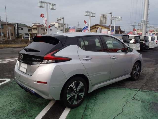 日産 リーフ