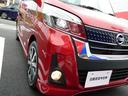 白い光で明るいLEDヘッドライト。フォグランプも装備して安全運転をサポート。トンネルなどで便利なオートライト、対向車や先行車・周囲の明るさでハイ/ローを自動で切替えるハイビームアシストも付いています!