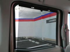 �ꥢ�����Ȥ���˥����륵�󥷥����ɤ��դ��Ƥ��ޤ���Ǯ���Ƥ䡢�����������������˥��äȼ��Ф��ޤ��������ͤο�̲��˸���뤳�Ȥ⾯�ʤ��Τǰ¿��Ǥ��͡� 4