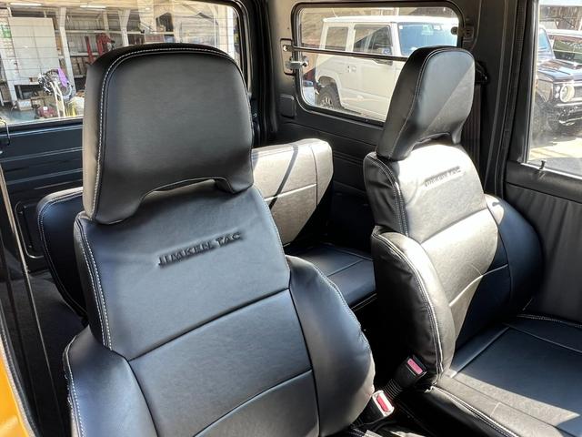 新品!ジャストフィット!JIMKENTACオリジナルのシートカバー1台分を取付しています。