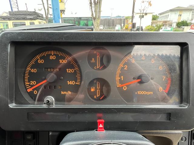 ジムニー ワイルドウインドリミテッド　２インチリフトアップ・リビルトエンジン搭載済・ジムケンタックコンプリート・６．５０Ｒ１６］ＭＴタイヤ装着（38枚目）