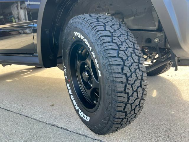 タイヤは２２５／７０Ｒ１６ジオランダーＸ−ＡＴが新品！