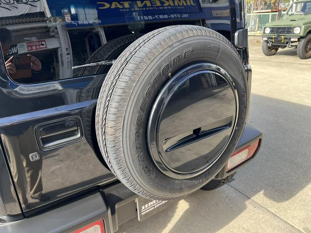 スペアタイヤはノーマル