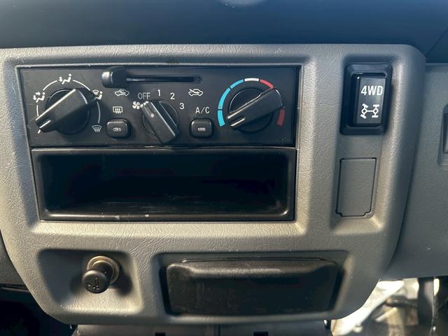 タウンボックス キャンパーＬＸ　標準ルーフ仕様　ハイルーフ　ワンセグナビバックカメラ（29枚目）