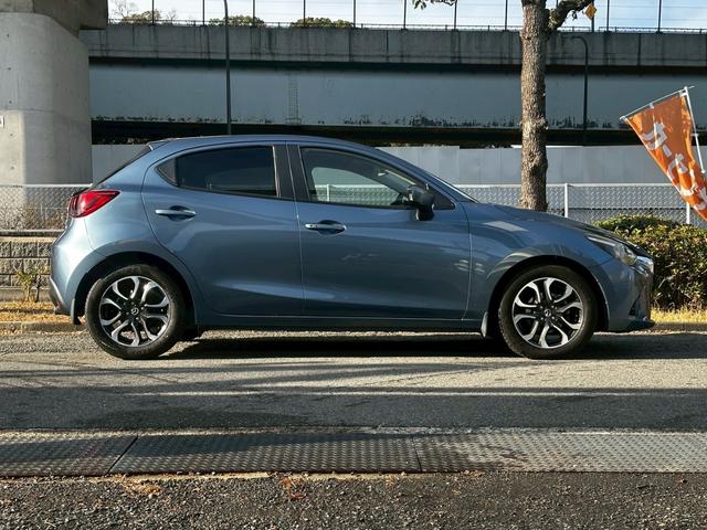 デミオ ＸＤツーリング　６速マニュアル　純正ナビ（5枚目）