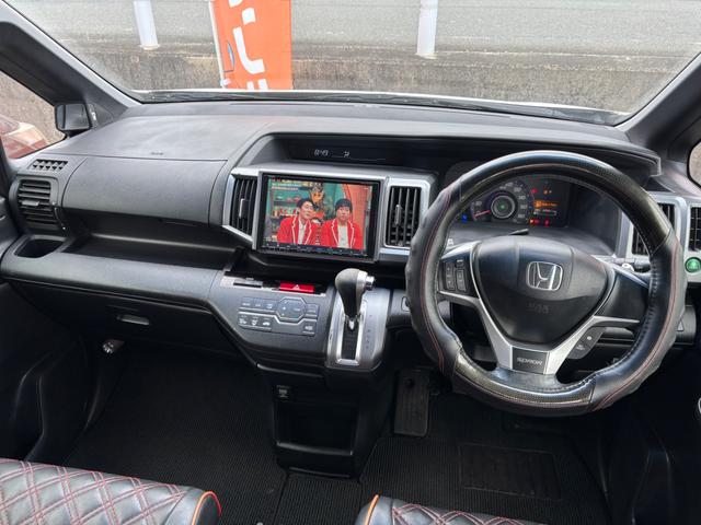 ステップワゴンスパーダ Ｚ　★半年保証　★後席モニター　クローズコントロール　両側電動スライドドア　ＴＶ　ナビ　Ｂカメラ　ＥＴＣ（9枚目）