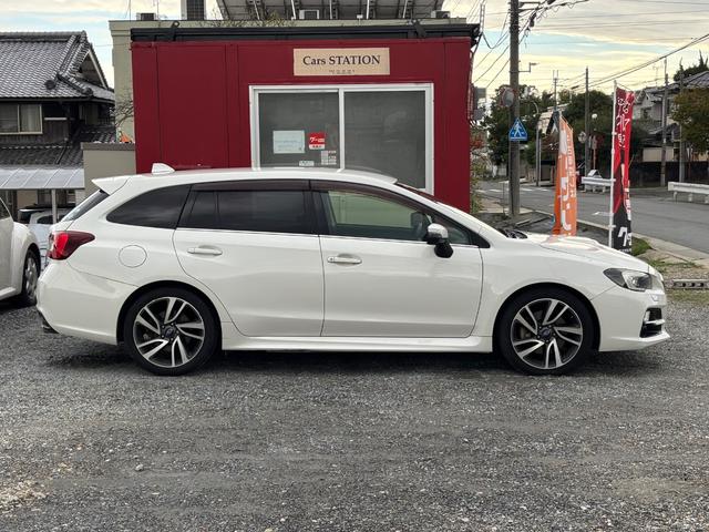 レヴォーグ １．６ＧＴ－Ｓアイサイト　４Ｗ　ナビ　フルセグＴＶ　バックカメラ　ＥＴＣ　スマートキー　衝突軽減ブレーキ　パワーシート　クルーズコントロール　ビルシュタインサスペンション　ＬＥＤヘッドライト（8枚目）