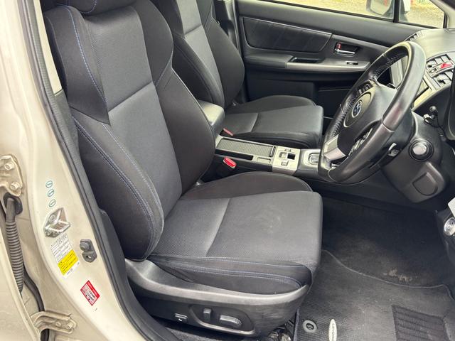 レヴォーグ １．６ＧＴ－Ｓアイサイト　４Ｗ　ナビ　フルセグＴＶ　バックカメラ　ＥＴＣ　スマートキー　衝突軽減ブレーキ　パワーシート　クルーズコントロール　ビルシュタインサスペンション　ＬＥＤヘッドライト（12枚目）