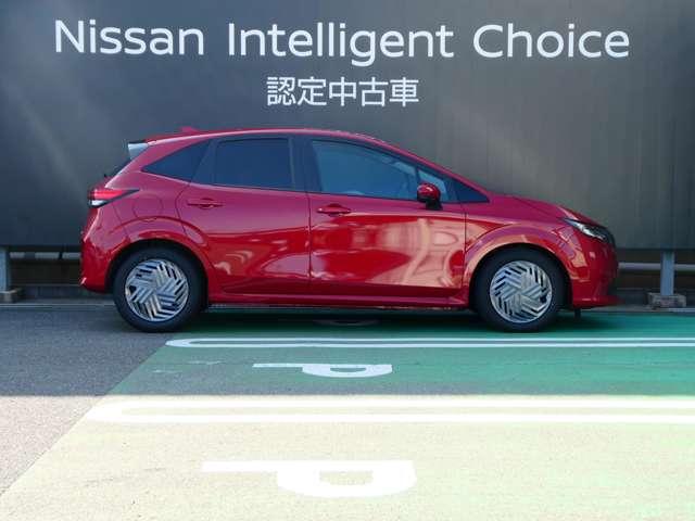 ノート １．２　Ｘ　衝突軽減ブレーキ　アラウンドビューモニタ　リアカメラ　衝突被害軽減ブレ－キ　全方位カメラ　ＥＴＣ付　ＬＥＤヘッドライト　レーンアシスト　インテリジェントキー　盗難防止システム　ワンセグＴＶ　ＴＶナビ　サイドカーテンエアバック　サイドカメラ（3枚目）