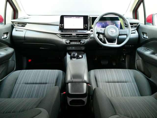 ノート １．２　Ｘ　衝突軽減ブレーキ　アラウンドビューモニタ　リアカメラ　衝突被害軽減ブレ－キ　全方位カメラ　ＥＴＣ付　ＬＥＤヘッドライト　レーンアシスト　インテリジェントキー　盗難防止システム　ワンセグＴＶ　ＴＶナビ　サイドカーテンエアバック　サイドカメラ（4枚目）