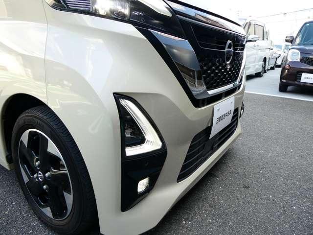 ルークス 660 ハイウェイスターX プロパイロット エディション 衝突軽減ブレーキ アラウンドビューモニタ 左右パワースライドドア アイドリング イモビ パノラマモニター 助手席エアバッグ 衝突軽減ブレーキ PW ナビ&TV 1セグ LEDヘッドライト LDW スマートキー ETC ワンオーナー車 PS(19枚目)