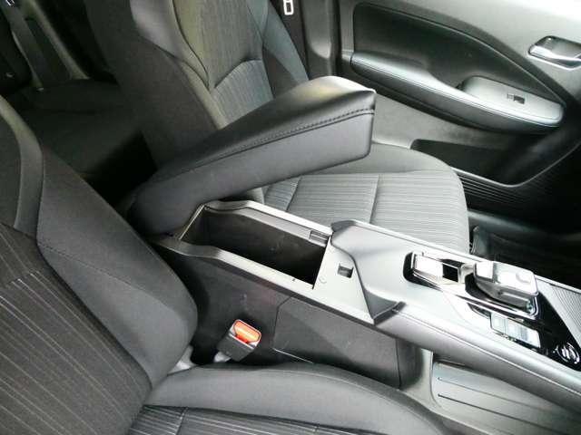 ノート １．２　Ｘ　衝突軽減プレーキ　オートホールド機能　前　衝突被害軽減ブレ－キ　ＥＴＣ付　ＬＥＤヘッドライト　レーンアシスト　インテリジェントキー　ドラレコ　盗難防止システム　ワンセグＴＶ　ＴＶナビ　サイドカーテンエアバック　メモリーナビ　パワーウィンドウ（19枚目）