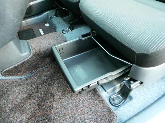 デイズルークス ６６０　ハイウェイスターＸ　衝突軽減ブレーキ　ＥＴＣ　レーダーブレーキサポート　ｉストップ　全周囲モニタ　メモリナビ　Ｂカメラ　１オーナー　ナビ＆ＴＶ　エアコン　イモビライザー　ＥＴＣ　Ｗエアバック　ワンセグＴＶ　キーレス　両側スライド片側電動ドア（18枚目）