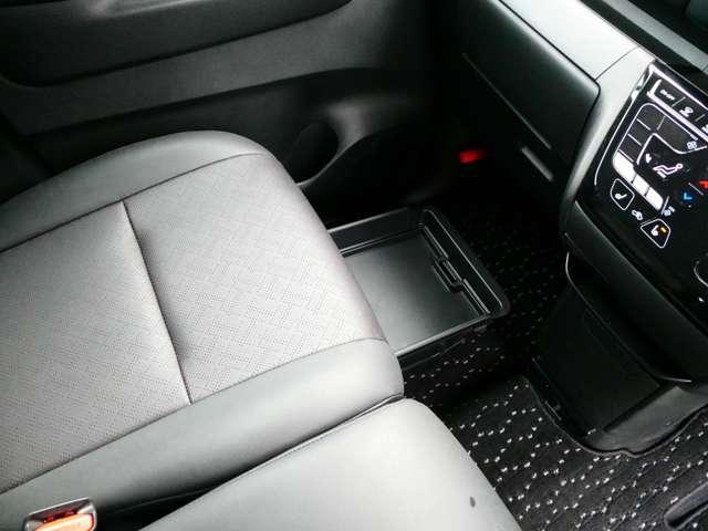 ルークス ６６０　ハイウェイスターＧターボ　プロパイロットエディション　両側パワードア　アラウンドビュ　プリクラッシュセーフティー　メモリナビ　アダプティブクルコン　レーンキープ　展示試乗車ＵＰ　インテリキ－　ＥＴＣ　ＬＥＤヘッドライト　アイドリングストップ　ＡＣ　ＰＳ（28枚目）