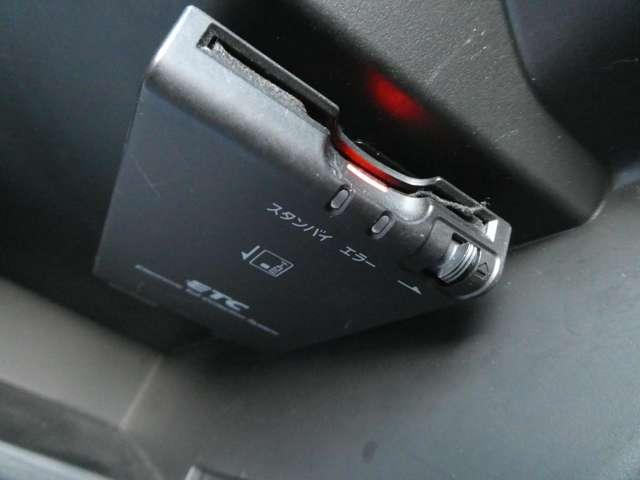 ノート 1.2 e-POWER X 衝突軽減ブレーキ 360°カメラ Rカメラ 運転席助手席エアバック レーンキープ AUTOエアコン 1オーナー 盗難防止システム ナビTV AW サイドカメラ 運転席エアバッグ キーレスエントリー LEDヘッド ABS(17枚目)