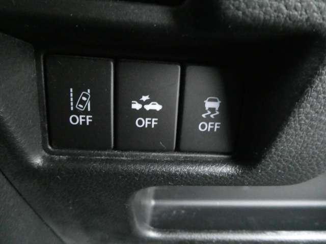 スペーシア ハイブリッド　Ｘ　衝突軽減ブレーキ　後方コーナーセンサー　デュアルセンサーブレーキＳ　両側パワードア　車線逸脱　スマートエントリー　ＥＴＣ車載器　ｉ－ｓｔｏｐ　フリーキー　ナビＴＶ　イモビライザー　ダブルエアバック　メモリーナビ　ＡＡＣ　運転席エアバッグ（12枚目）