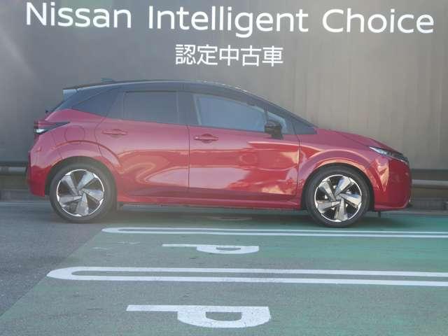 オーラ 1.2 G レザーエディション 衝突軽減ブレ-キ 追突防止 本革 車線逸脱警報装置 LED ドライブレコーダー 盗難防止 バックモニター ETC インテリジェントキー メモリーナビゲーション AW キーレスエントリー オートエアコン ABS ISS(3枚目)