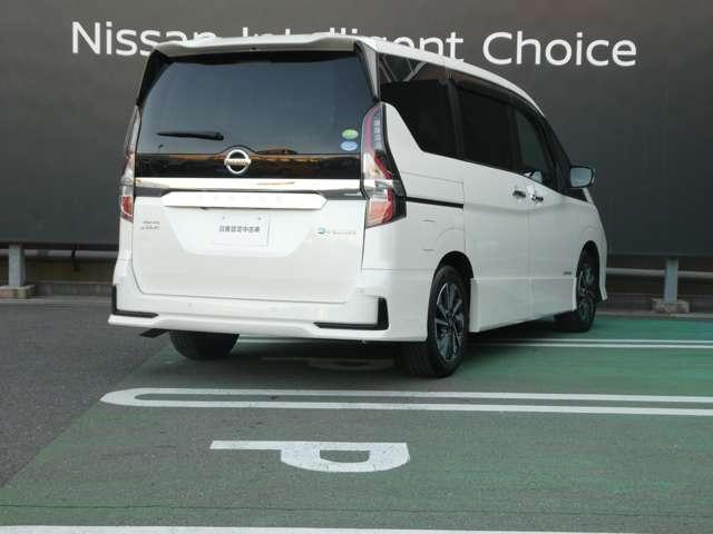 セレナ 1.2 e-POWER ハイウェイスターV 衝突軽減ブレーキ エマジェンシーブレーキ 1オナ スマキー バックカメラ LED レーンアシスト ETC Aストップ イモビ サイドカーテンエアバック フルオートエアコン アルミホイール エアバック メモリーナビ(2枚目)