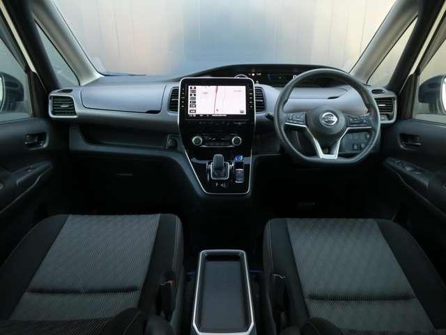 セレナ 1.2 e-POWER ハイウェイスターV 衝突軽減ブレーキ エマジェンシーブレーキ 1オナ スマキー バックカメラ LED レーンアシスト ETC Aストップ イモビ サイドカーテンエアバック フルオートエアコン アルミホイール エアバック メモリーナビ(4枚目)