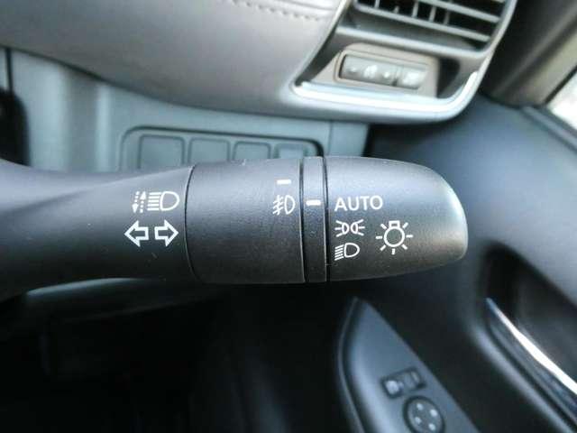 セレナ 1.2 e-POWER ハイウェイスターV 衝突軽減ブレーキ エマジェンシーブレーキ 1オナ スマキー バックカメラ LED レーンアシスト ETC Aストップ イモビ サイドカーテンエアバック フルオートエアコン アルミホイール エアバック メモリーナビ(12枚目)