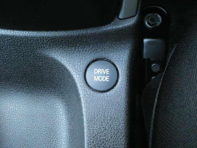 ノート 1.2 e-POWER X Vセレクション 衝突被害軽減B アラウンドカメラ ワンオ-ナ-車 運転席助手席エアバック エアバッグ 衝突被害軽減装置 イモビライザー LEDヘッドライト パワーウインドウ レーンアシスト ETC アルミホイール スマートキー(15枚目)