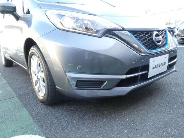 ノート 1.2 e-POWER X Vセレクション 衝突被害軽減B アラウンドカメラ ワンオ-ナ-車 運転席助手席エアバック エアバッグ 衝突被害軽減装置 イモビライザー LEDヘッドライト パワーウインドウ レーンアシスト ETC アルミホイール スマートキー(21枚目)