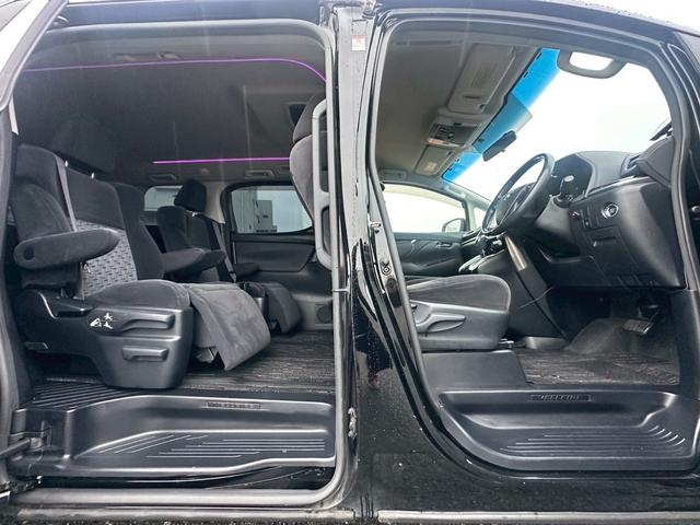 ヴェルファイア 2.5Z モデリスタエアロ 純正ナビ フリップダウンモニター バックカメラ フルセグTV 両側パワースライドドア ETC オットマン(21枚目)