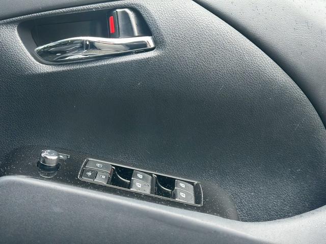 ヴェルファイア 2.5Z モデリスタエアロ 純正ナビ フリップダウンモニター バックカメラ フルセグTV 両側パワースライドドア ETC オットマン(30枚目)