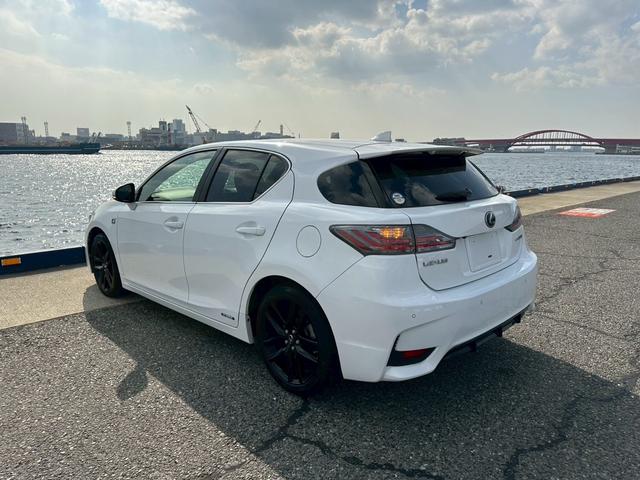 ＣＴ ＣＴ２００ｈ　ＦスポーツＸライン　レッドブラックハーフレザーシート　純正ナビ　ＴＶ　　Ｂｌｕｅｔｏｏｔｈ　　バックカメラ　純正アルミホイール（31枚目）