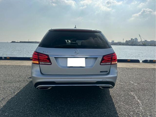 Ｅクラスステーションワゴン Ｅ２５０　ステーションワゴン　アバンギャルド　ハーフレザーシート　純正ナビ　バックカメラ　純正アルミホイール　ドラレコ　純正フロアマット（28枚目）