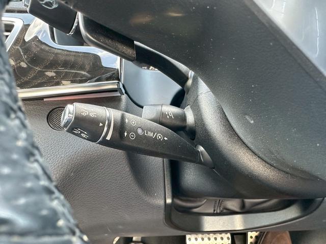 Ｅクラスステーションワゴン Ｅ２５０　ステーションワゴン　アバンギャルド　ハーフレザーシート　純正ナビ　バックカメラ　純正アルミホイール　ドラレコ　純正フロアマット（35枚目）