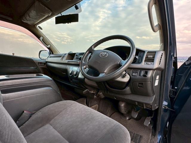 ハイエースワゴン グランドキャビン　１０人乗り　キーレス　純正ドラレコ　クリアランスソナー（13枚目）