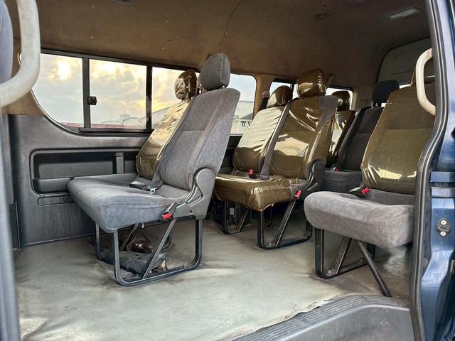 ハイエースワゴン グランドキャビン　１０人乗り　キーレス　純正ドラレコ　クリアランスソナー（22枚目）