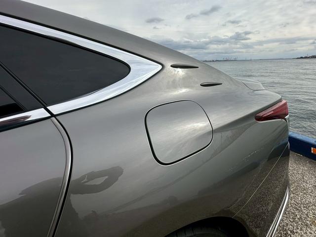 LS LS500h モデリスタエアロ(サイド、リア)純正ナビ TV パノラミックビューモニター レザーシート 純正20インチアルミホイール シートヒーター レーダークルーズ(9枚目)