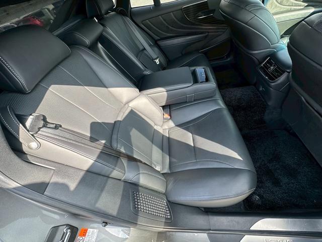LS LS500h モデリスタエアロ(サイド、リア)純正ナビ TV パノラミックビューモニター レザーシート 純正20インチアルミホイール シートヒーター レーダークルーズ(22枚目)