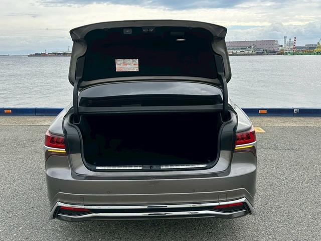 LS LS500h モデリスタエアロ(サイド、リア)純正ナビ TV パノラミックビューモニター レザーシート 純正20インチアルミホイール シートヒーター レーダークルーズ(50枚目)