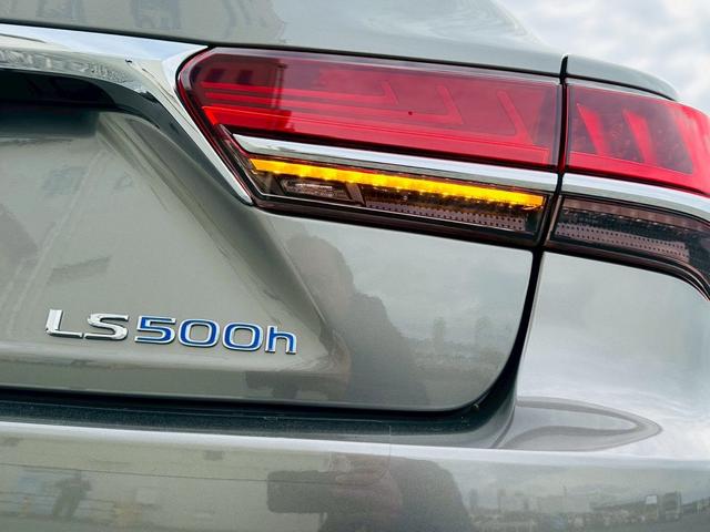 LS LS500h モデリスタエアロ(サイド、リア)純正ナビ TV パノラミックビューモニター レザーシート 純正20インチアルミホイール シートヒーター レーダークルーズ(51枚目)