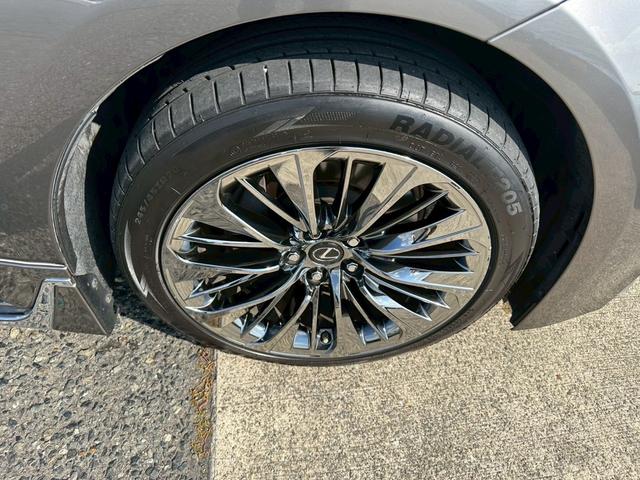 LS LS500h モデリスタエアロ(サイド、リア)純正ナビ TV パノラミックビューモニター レザーシート 純正20インチアルミホイール シートヒーター レーダークルーズ(56枚目)