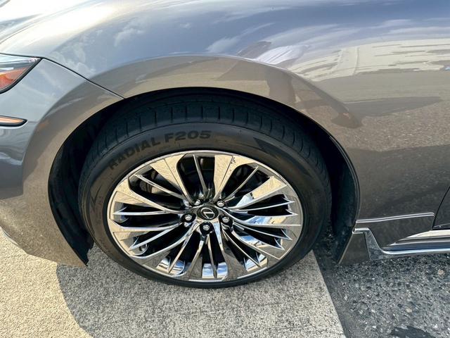 LS LS500h モデリスタエアロ(サイド、リア)純正ナビ TV パノラミックビューモニター レザーシート 純正20インチアルミホイール シートヒーター レーダークルーズ(57枚目)