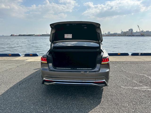 LS LS500h モデリスタエアロ(サイド、リア)純正ナビ TV パノラミックビューモニター レザーシート 純正20インチアルミホイール シートヒーター レーダークルーズ(58枚目)