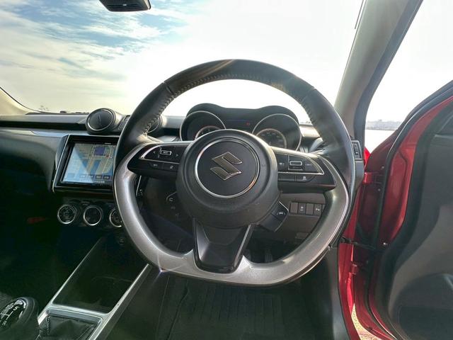 スイフト RS ナビ フルセグTV 純正アルミホイール デュアルセンサーブレーキサポート アダプティブクルーズコントロール(10枚目)