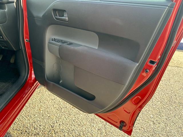 シエンタ ハイブリッドG ディスプレイオーディオ ナビ 全方位カメラ ブラインドスポットモニター ETC(17枚目)