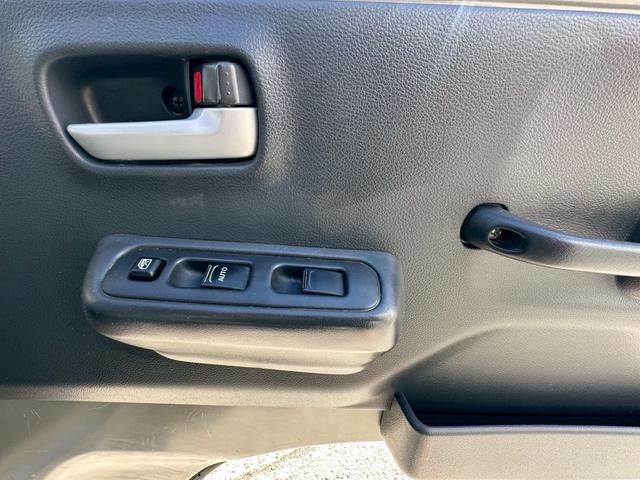 キャリイトラック KCエアコン・パワステ 4WD メッキフロントガーニッシュ アングルポストプロテクター(25枚目)