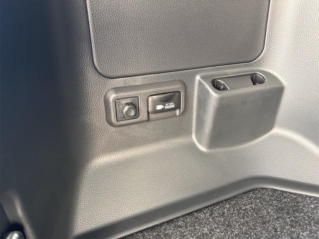 ヴォクシー ハイブリッドＳ－Ｚ　両側パワースライドドア　ユニバーサルステップ　リヤオートエアコン　ＡＣ１００Ｖ　パワーバックドア　１０．５インチディスプレイオーディオ　ＬＥＤヘッドライト　快適利便パッケージ（20枚目）