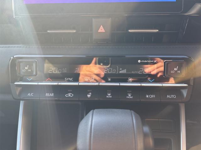 ヴォクシー ハイブリッドＳ－Ｚ　両側パワースライドドア　ユニバーサルステップ　リヤオートエアコン　ＡＣ１００Ｖ　パワーバックドア　１０．５インチディスプレイオーディオ　ＬＥＤヘッドライト　快適利便パッケージ（25枚目）