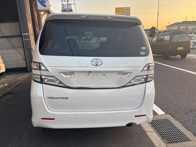 ヴェルファイア ２．４Ｚ　プラチナセレクションＩＩ　パワーバックドア　パワースライドドア　フリップダウン　バックカメラ　ウッドコンビステアリング（9枚目）