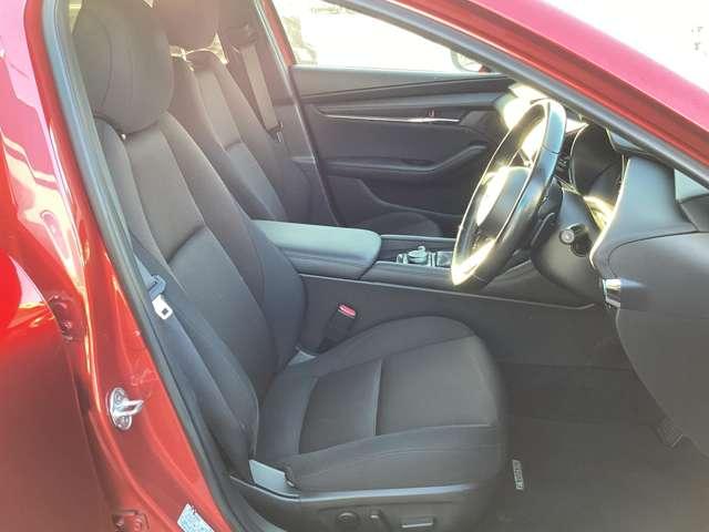 ＭＡＺＤＡ３ファストバック ２．０　２０Ｓ　プロアクティブ　ツーリング　セレクション　ＥＴＣ車載器　マツダ認定中古車　バックカメラ（13枚目）