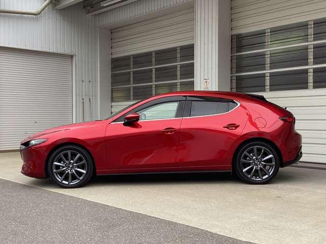 ＭＡＺＤＡ３ファストバック ２．０　２０Ｓ　プロアクティブ　ツーリング　セレクション　ＥＴＣ車載器　マツダ認定中古車　バックカメラ（18枚目）